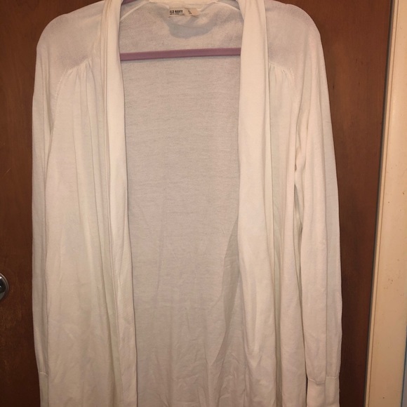 Old Navy Sweater - Picture 1 of 3